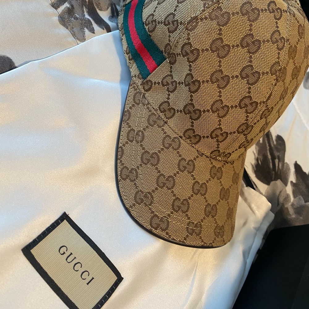 Gucci Baseball Cap AUTHENTIC